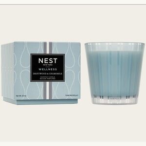 NEW💙NEST New York Driftwood & Chamomile 3-Wick Candle 21.1 oz $85